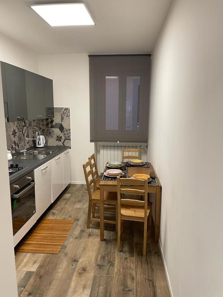 Casa Vacanze Ginevra 1 Trieszt Kültér fotó